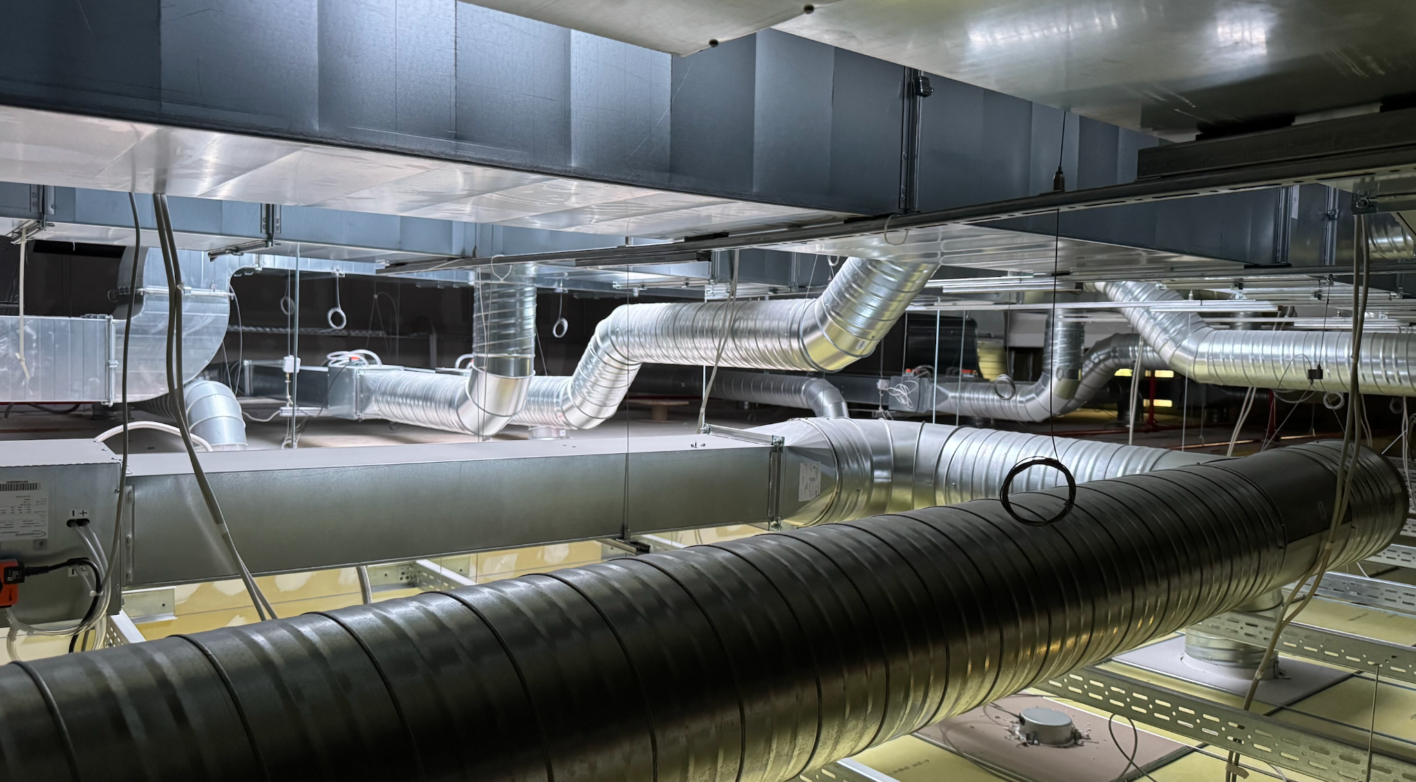 Przestrzeń techniczna — instalacje